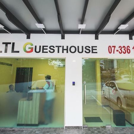 ג'והור בהרו Ltl Guesthouse מראה חיצוני תמונה