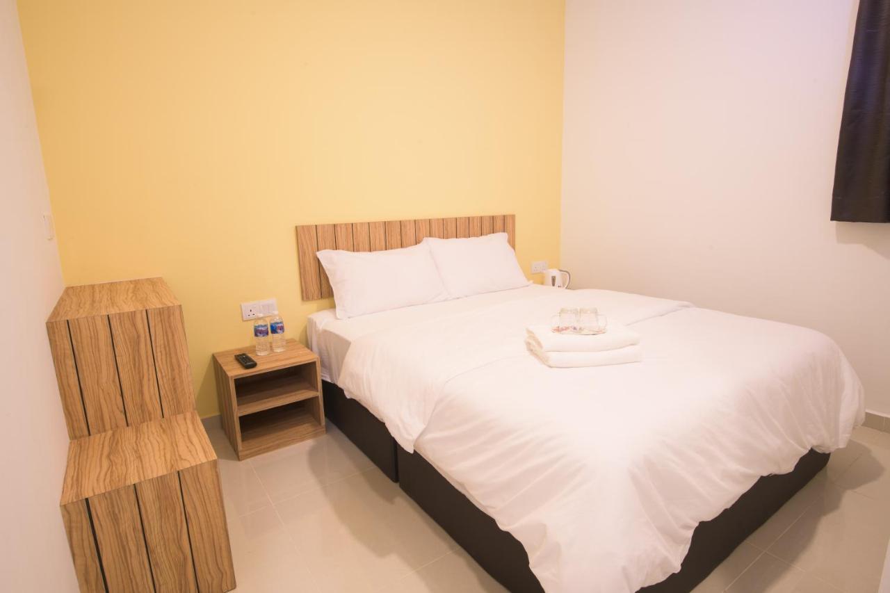 ג'והור בהרו Ltl Guesthouse מראה חיצוני תמונה