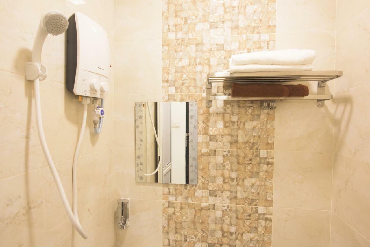 ג'והור בהרו Ltl Guesthouse מראה חיצוני תמונה